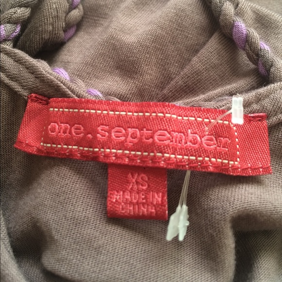 🥰🥰{Anthro} One. September Asymmetrical Tank Top - Picture 5 of 5